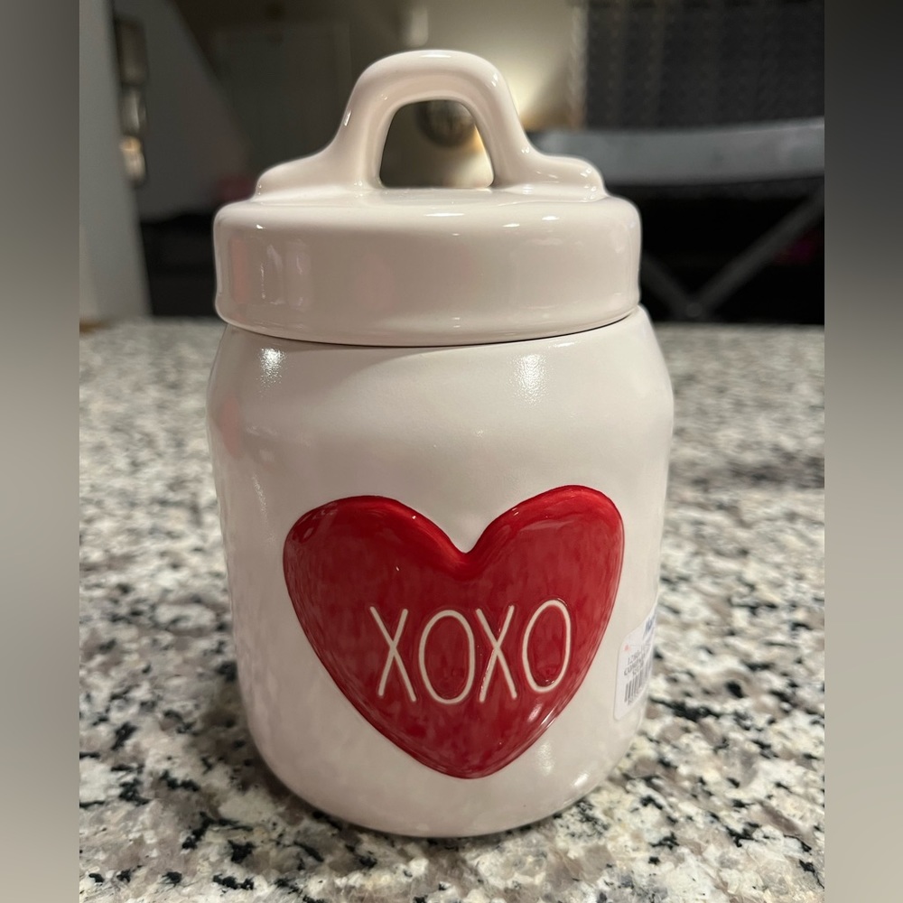 ⭐️ New! 2024 release Rae Dunn “xoxo” canister